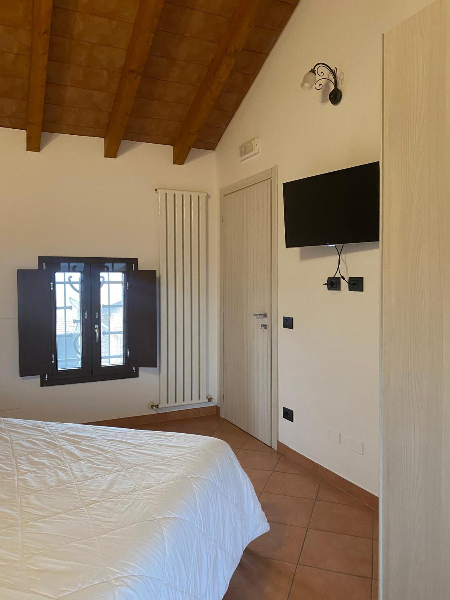 B&B Molinetto Piacenza Bagian luar foto