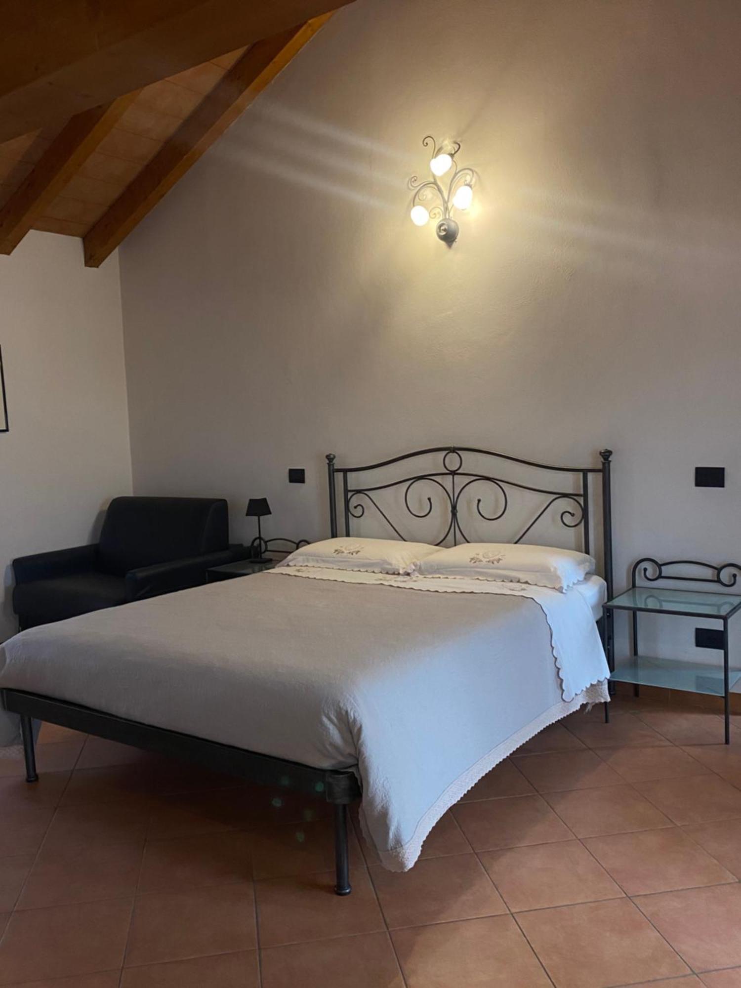 B&B Molinetto Piacenza Bagian luar foto